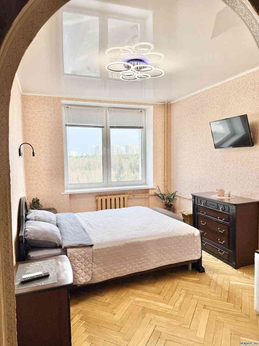 1-комнатная квартира, Независимости просп., 80, 100 рублей: фото 3