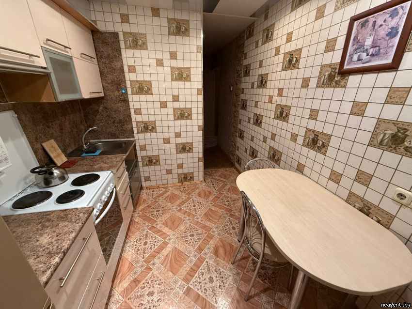 2-комнатная квартира, имени газеты «Правда» просп., 14, 1261 рублей: фото 1