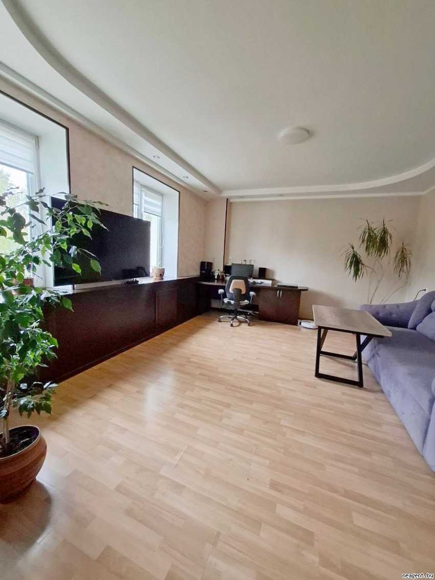 3-комнатная квартира, ул. Карвата, 34, 336002 рублей: фото 1