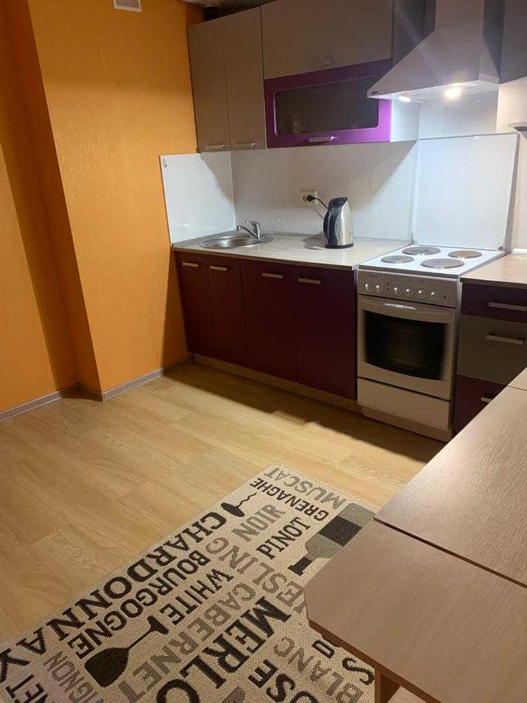 1-комнатная квартира, ул. Есенина, 6/1, 960 рублей: фото 2