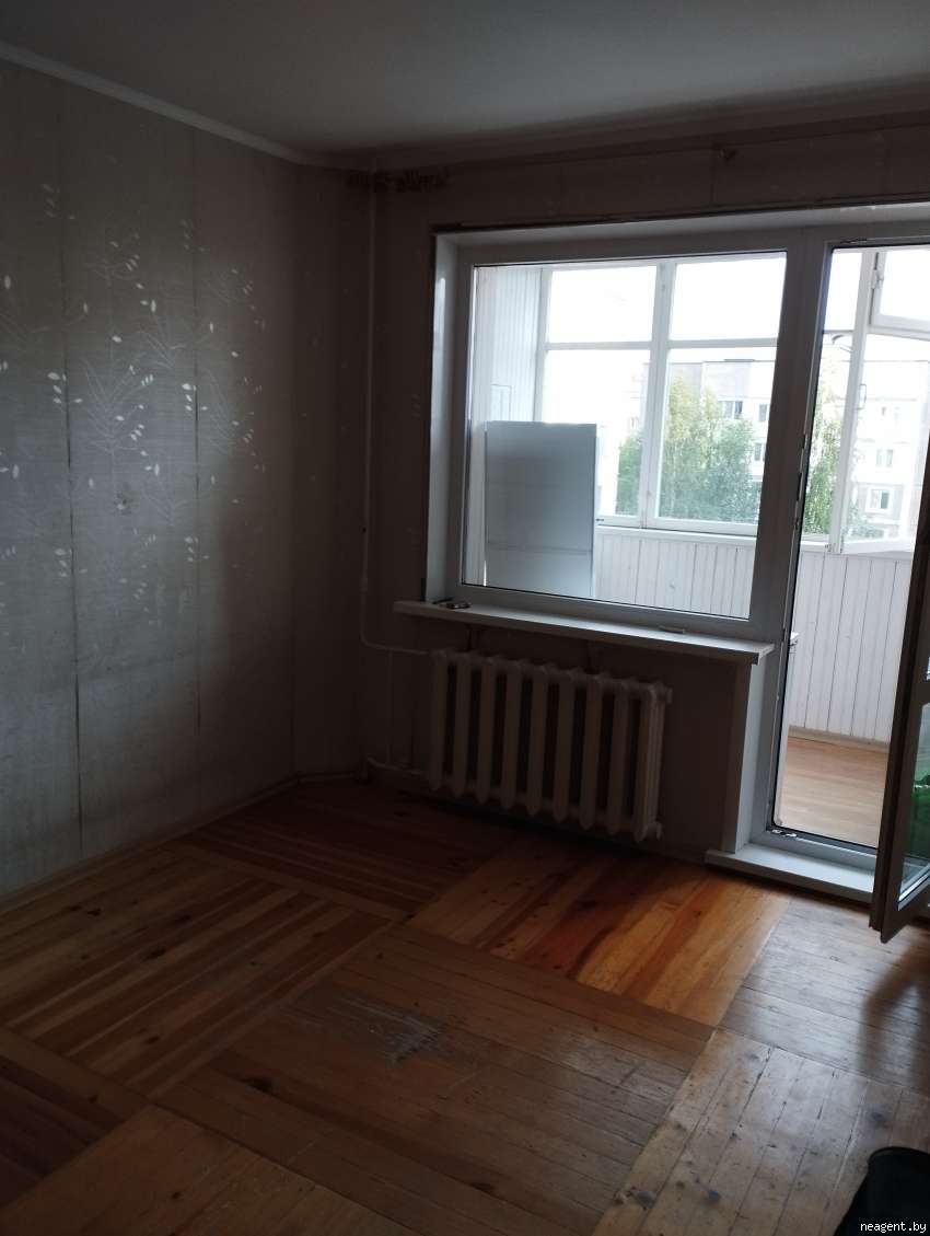 2-комнатная квартира, ул. Есенина, 59, 1031 рублей: фото 1