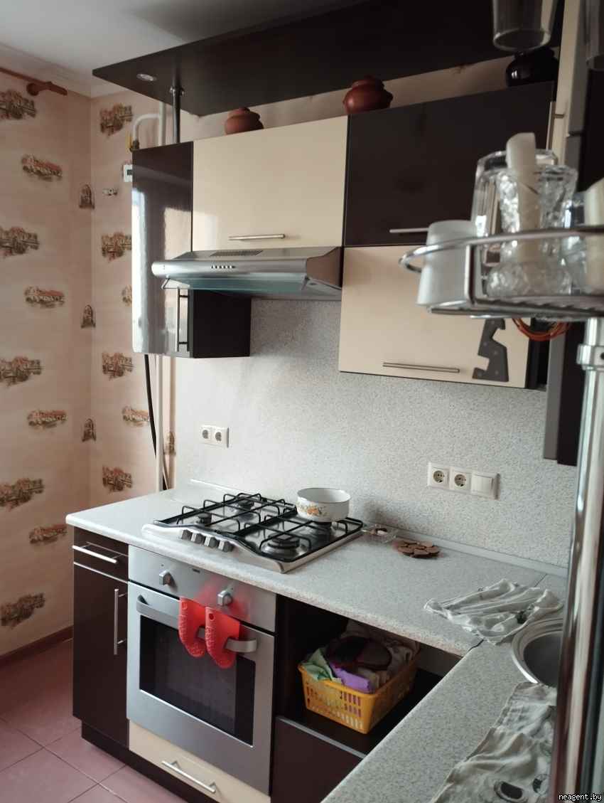 2-комнатная квартира, ул. Есенина, 59, 1031 рублей: фото 3