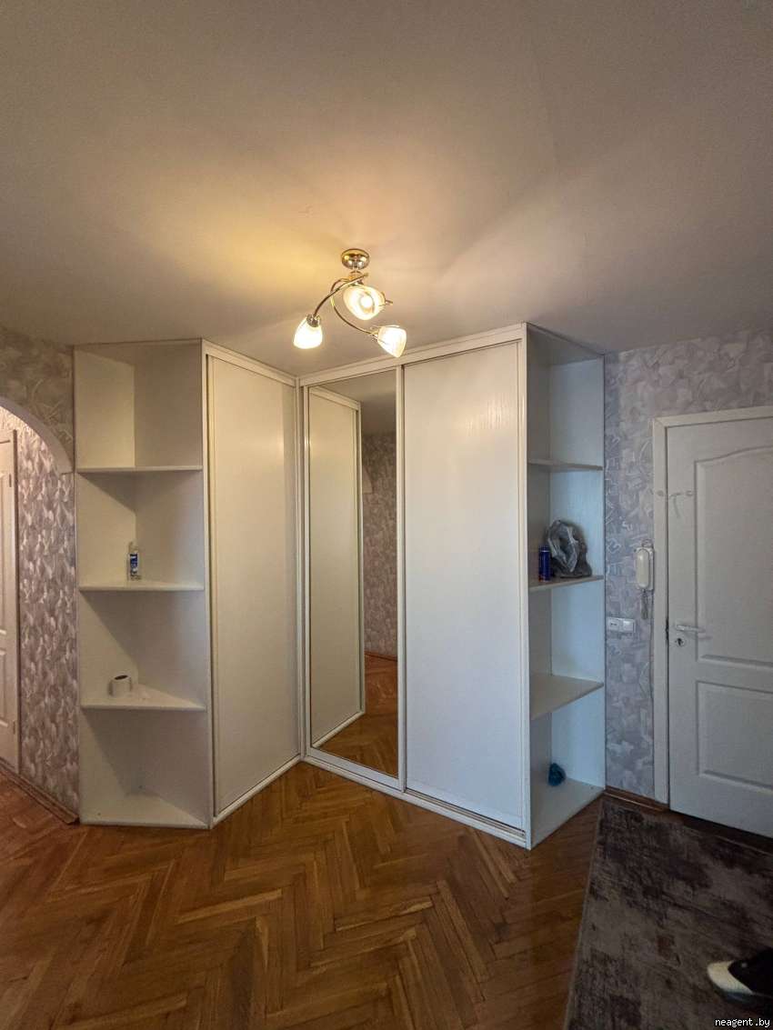 3-комнатная квартира, Победителей просп., 39, 1600 рублей: фото 1