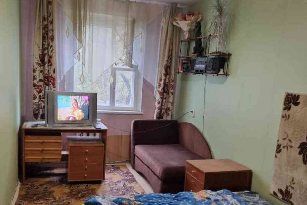 1-комнатная квартира, Слободская ул., за 700 р.