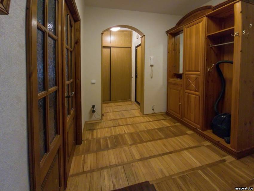 3-комнатная квартира, ул. Некрасова, 29, 1890 рублей: фото 1