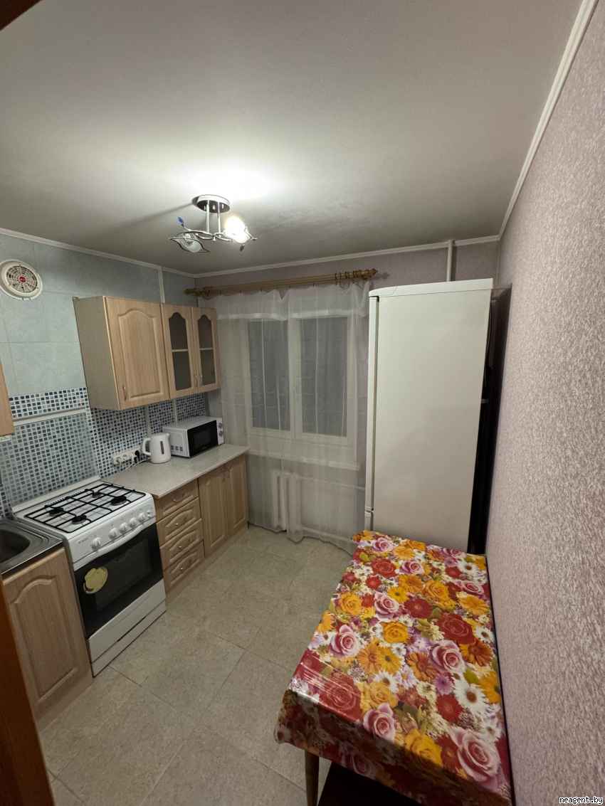 2-комнатная квартира, ул. Железнодорожная, 130, 1350 рублей: фото 6