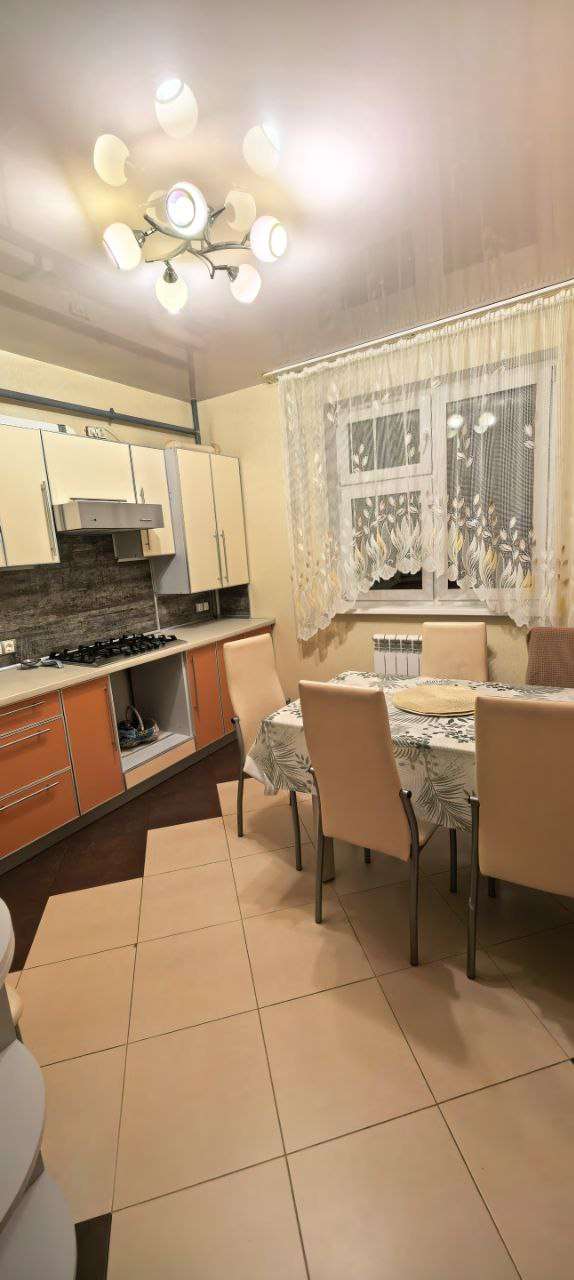 3-комнатная квартира, ул. Полесская, 1, 1193 рублей: фото 2