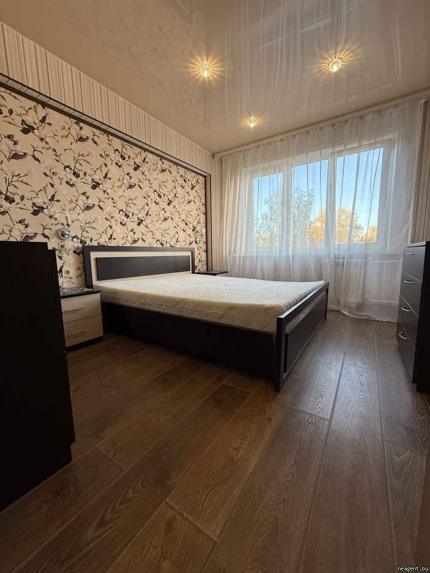 3-комнатная квартира, Притыцкого, 32, 2386 рублей: фото 4