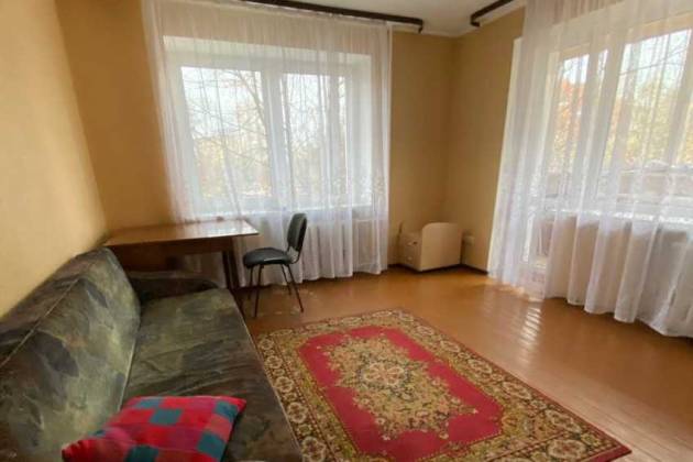 1-комнатная квартира, Рокоссовского просп., за 738 р.