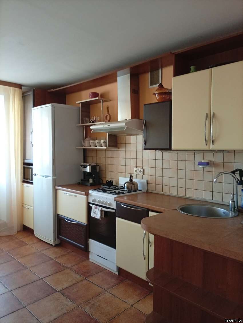 3-комнатная квартира, Шоссе Гайненское, 9, 80 рублей: фото 3