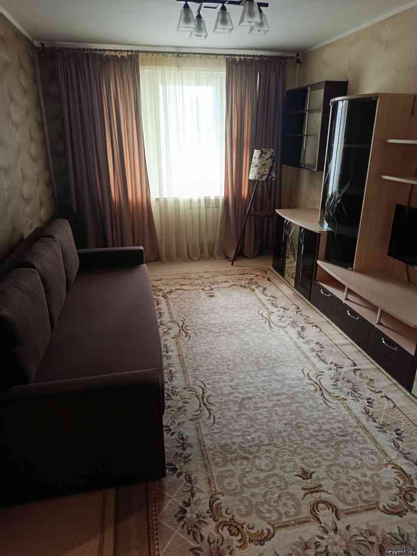 1-комнатная квартира, ул. Иосифа Жиновича, 15, 1339 рублей: фото 1