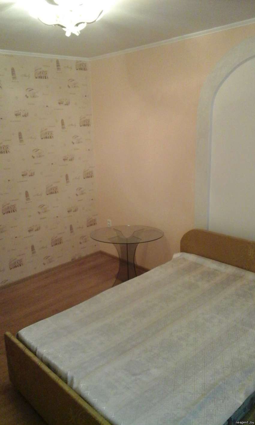 2-комнатная квартира, ул. Болеслава Берута, 18/2, 1300 рублей: фото 2