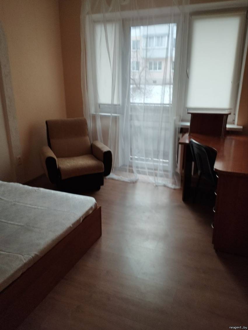 2-комнатная квартира, ул. Болеслава Берута, 18/2, 1300 рублей: фото 4