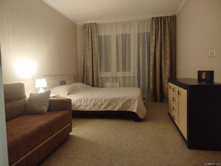 1-комнатная квартира, ул. Олешева, 3, 1300 рублей: фото 1