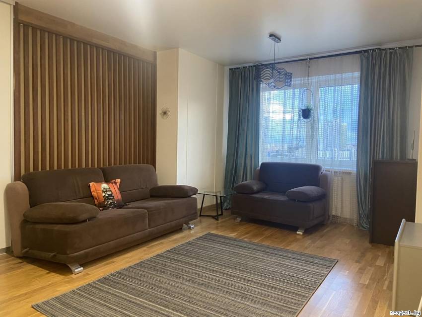 2-комнатная квартира, ул. Репина, 4, 1950 рублей: фото 1