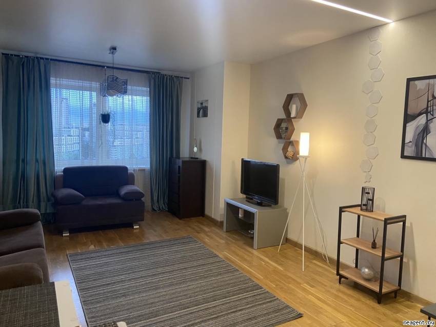 2-комнатная квартира, ул. Репина, 4, 1950 рублей: фото 2