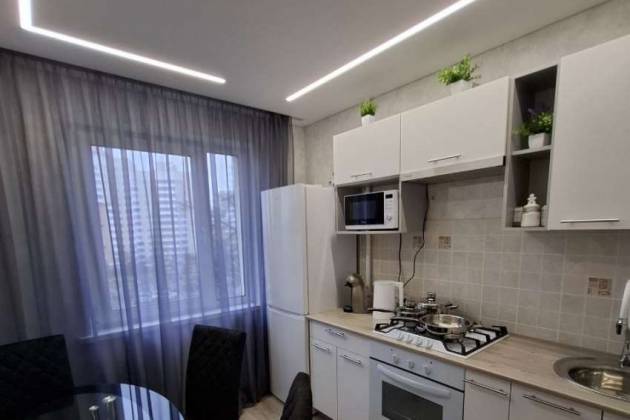 Квартира, Притыцкого ул., за 200 р.