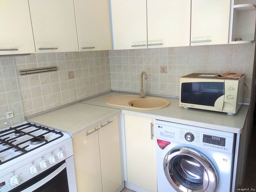 1-комнатная квартира, Партизанский просп., 37, 1097 рублей: фото 1