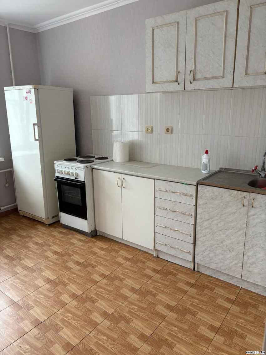 1-комнатная квартира, Кирова, 2, 360 рублей: фото 1