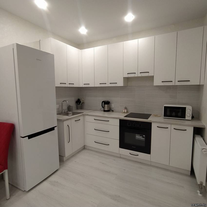 1-комнатная квартира, ул. Станислава Монюшко, 10, 1480 рублей: фото 1