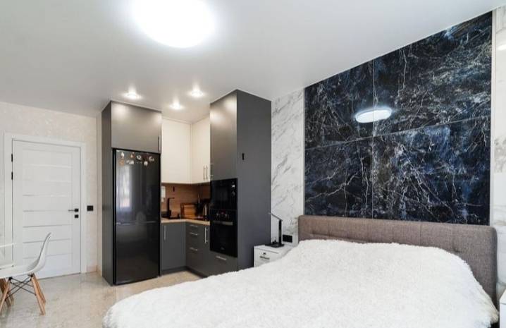 1-комнатная квартира, ул. Слободская, 167, 250 рублей: фото 1