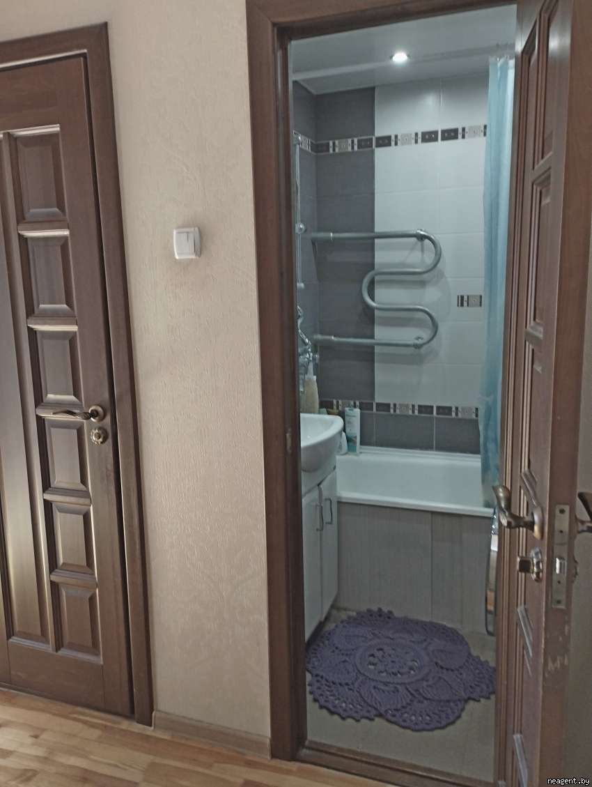 2-комнатная квартира, Космонавтов, 3/5, 1479 рублей: фото 9