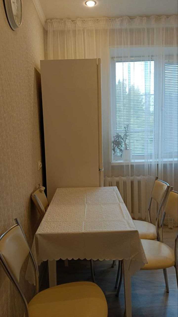 1-комнатная квартира, ул. Голубева, 1, 660 рублей: фото 1