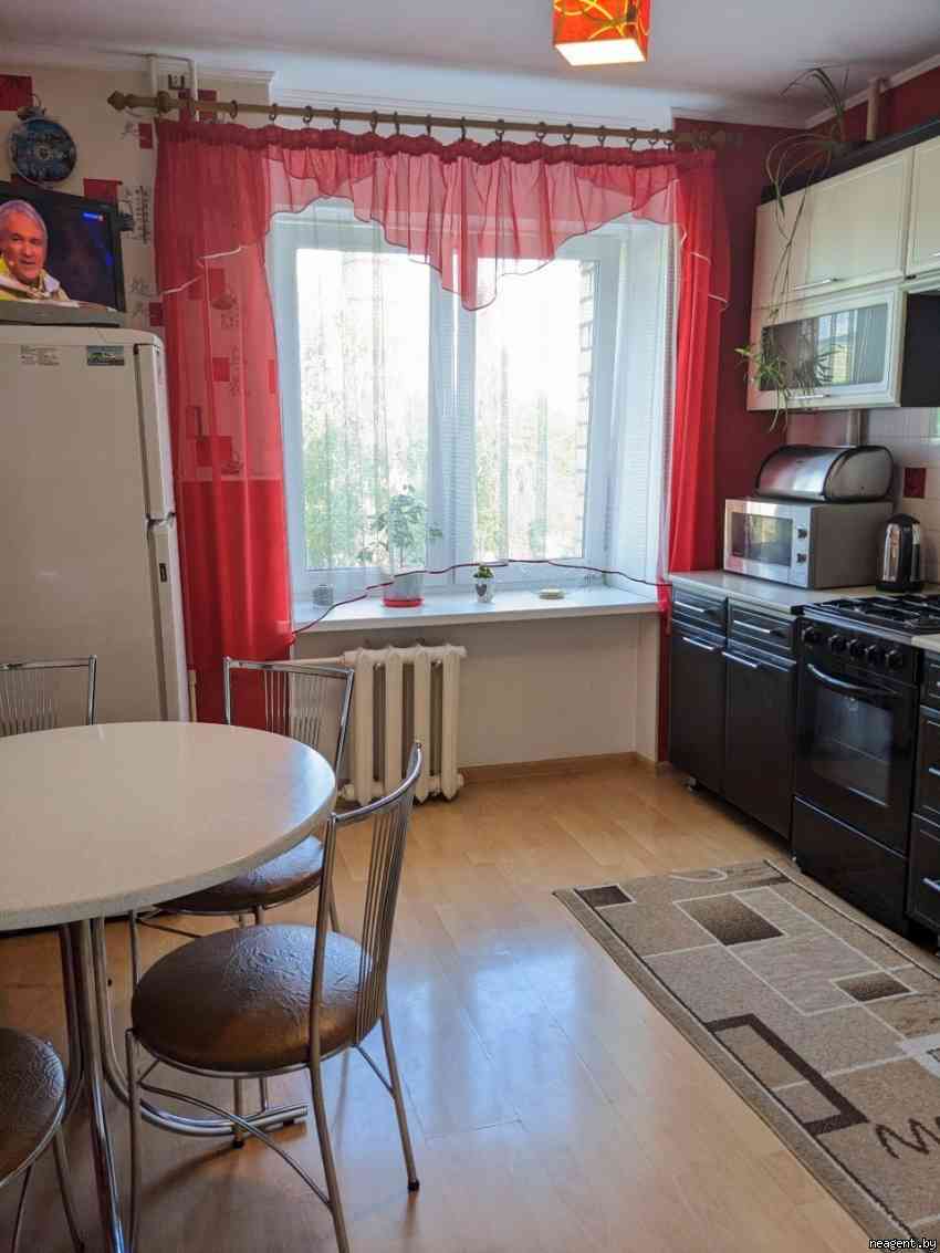 2-комнатная квартира, Ленина, 24/1, 70 рублей: фото 2