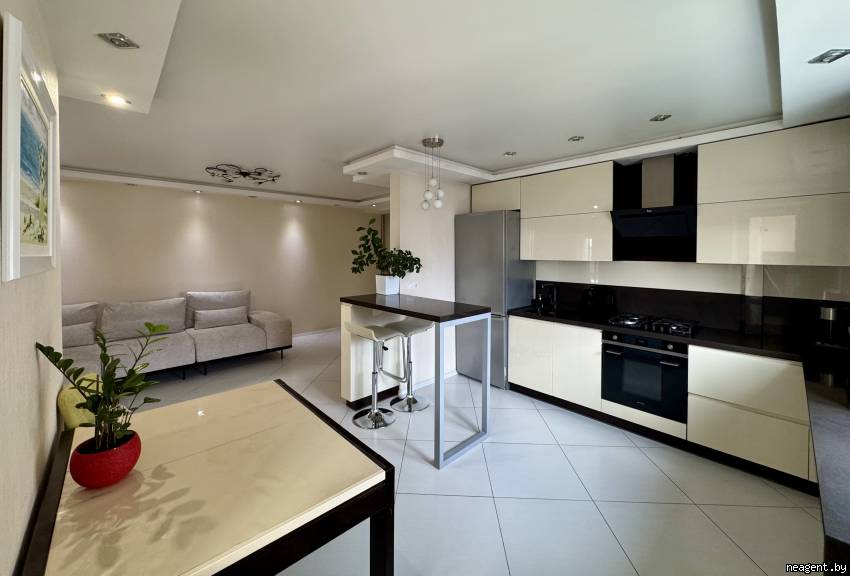 4-комнатная квартира, ул. Пономаренко, 54, 2630 рублей: фото 5