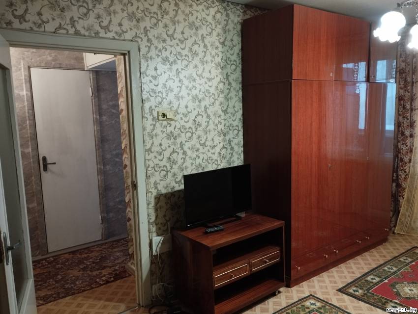 1-комнатная квартира, ул. Парниковая, 3/1, 950 рублей: фото 2