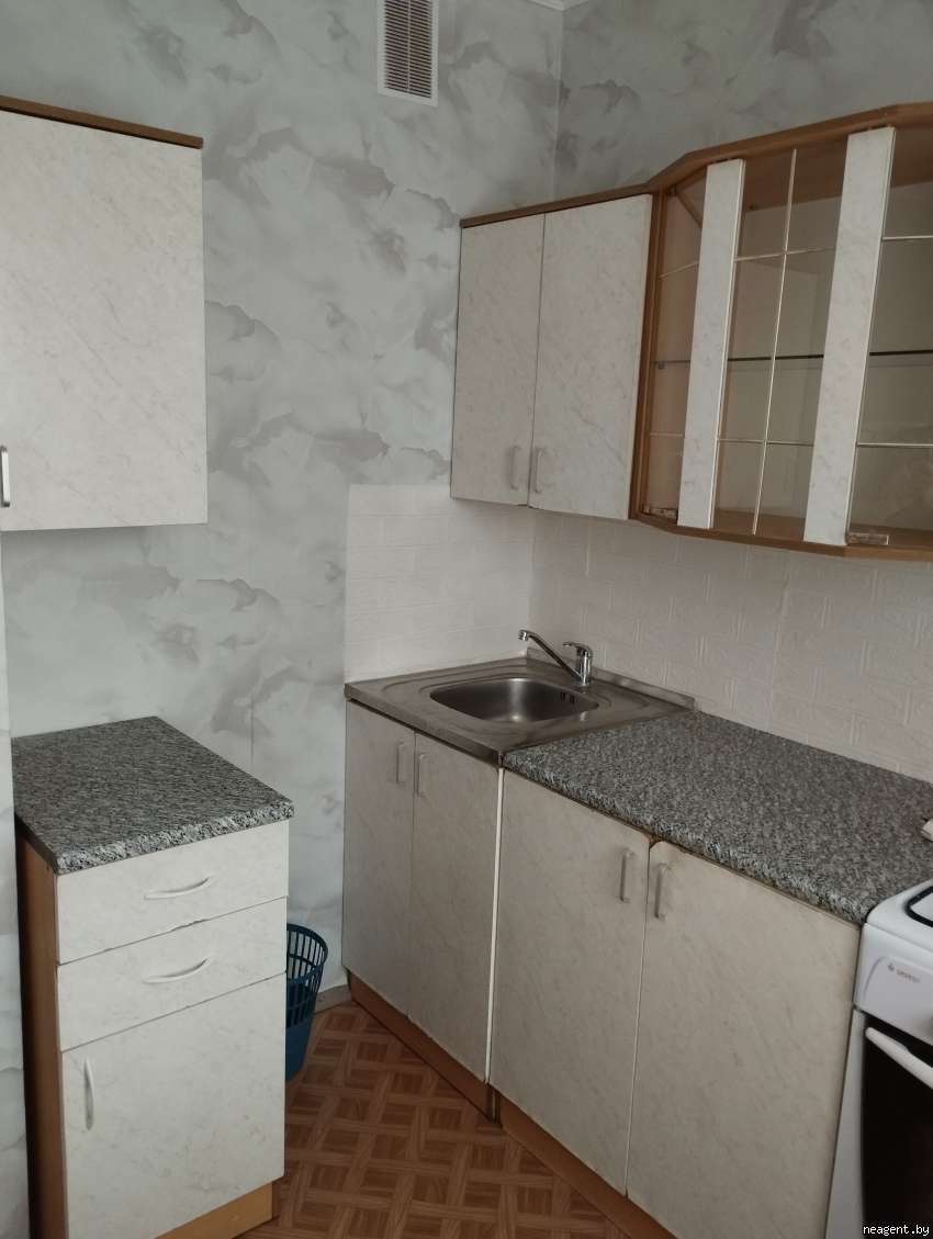 1-комнатная квартира, ул. Парниковая, 3/1, 950 рублей: фото 8