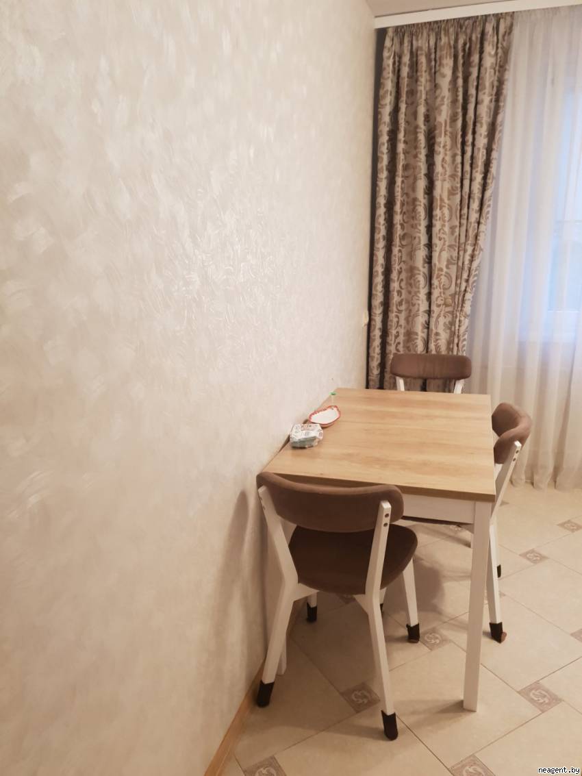 1-комнатная квартира, ул. Притыцкого, 78, 935 рублей: фото 2