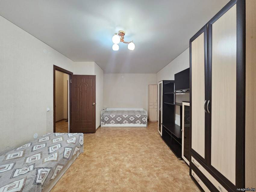 1-комнатная квартира, ул. Строителей, 11, 280 рублей: фото 2