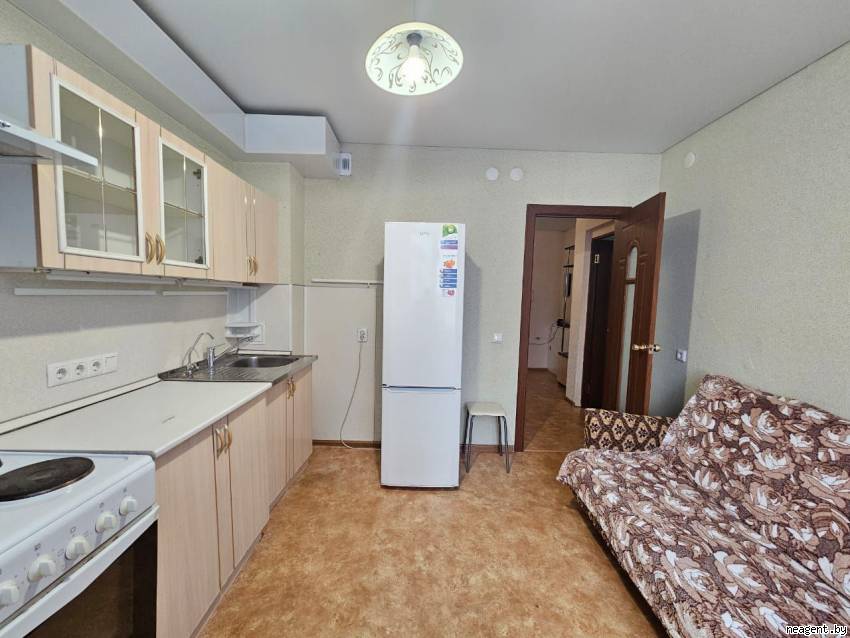 1-комнатная квартира, ул. Строителей, 11, 280 рублей: фото 6