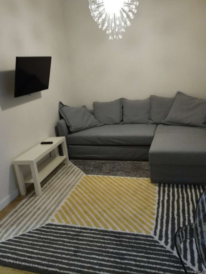 1-комнатная квартира, имени газеты «Правда» просп., 17, 1754 рублей: фото 2