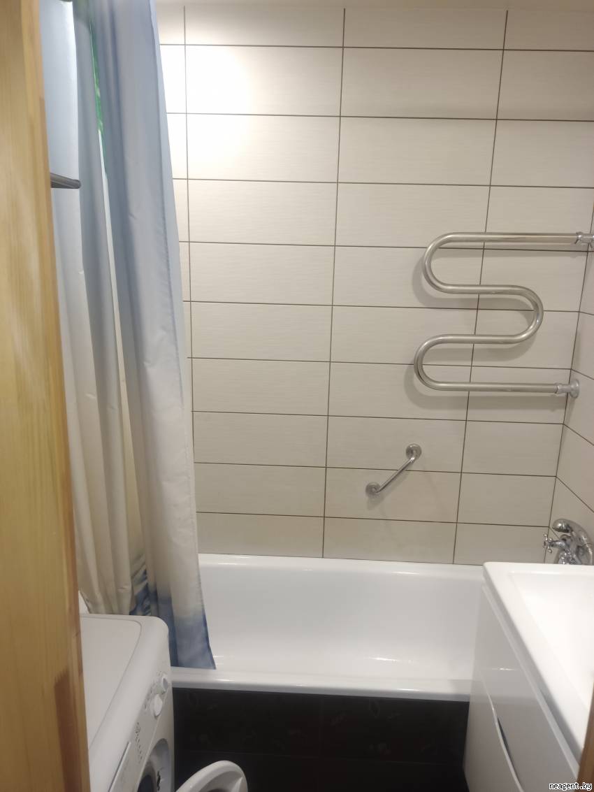 3-комнатная квартира, ул. Варвашени, 1, 350 рублей: фото 2