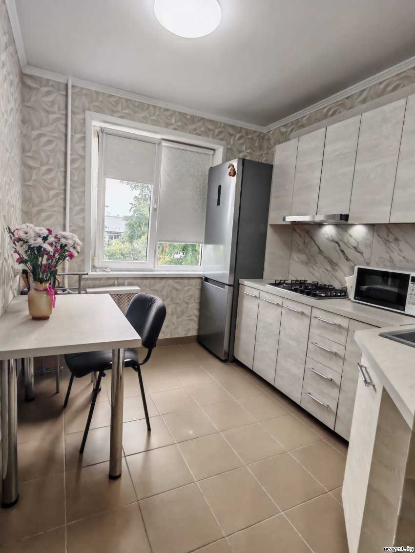 2-комнатная квартира, Ленина, 25, 730 рублей: фото 1