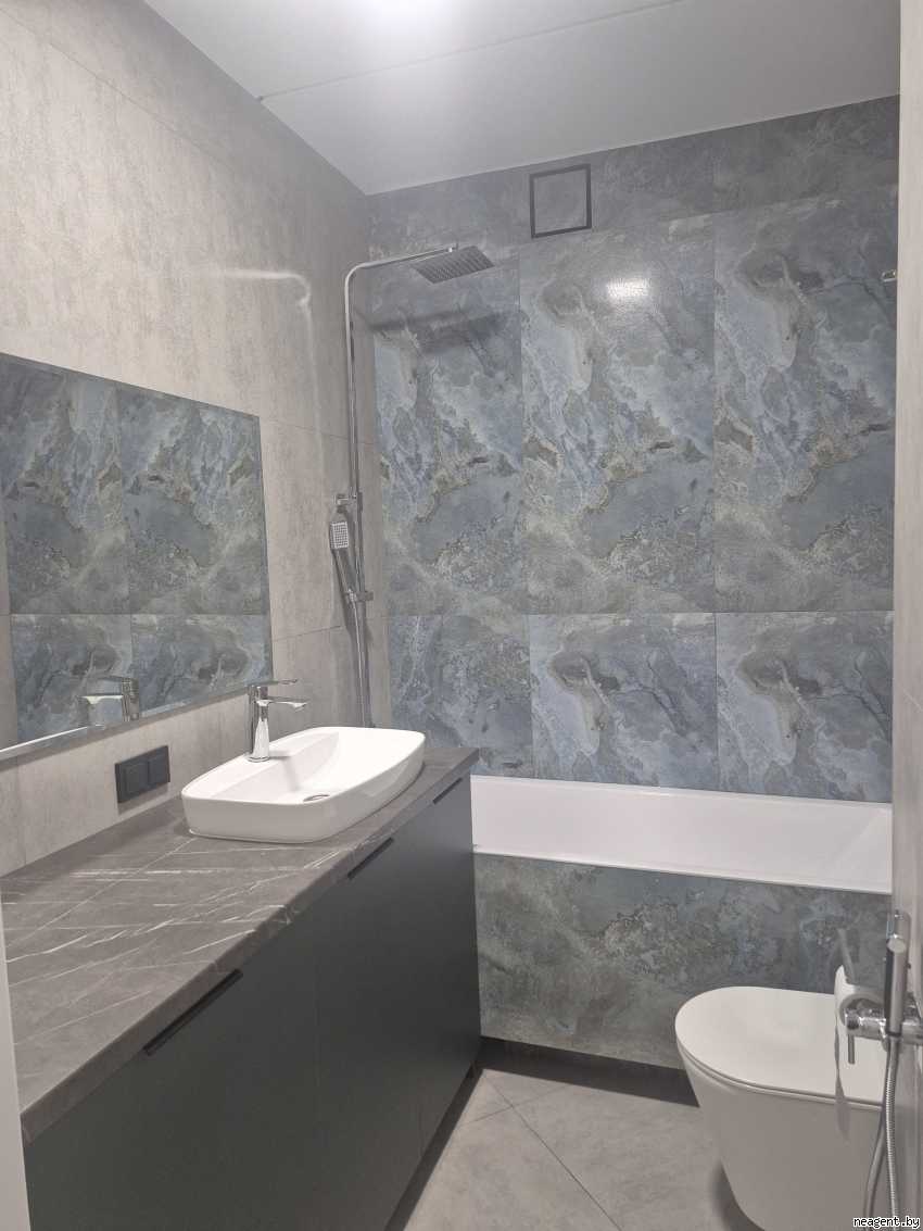 3-комнатная квартира, ул. Михаила Савицкого, 37, 2040 рублей: фото 6