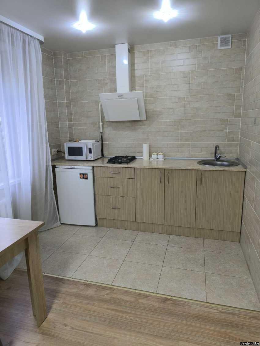 1-комнатная квартира, Стахановская, 5, 670 рублей: фото 1