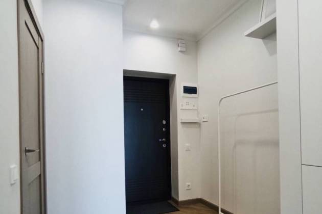 2-комнатная квартира, Братская ул., за 1600 р.