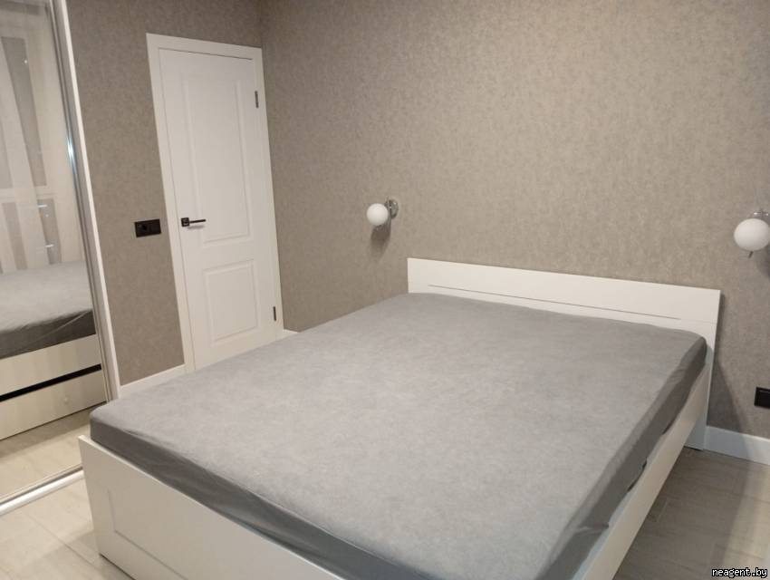 3-комнатная квартира, ул. Михаила Савицкого, 37, 1890 рублей: фото 8