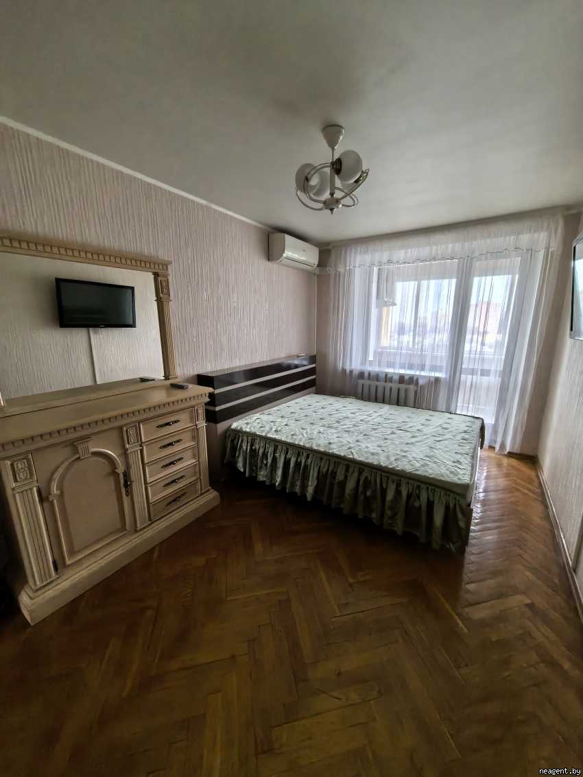 2-комнатная квартира, Логойский тракт, 25/1, 1447 рублей: фото 1