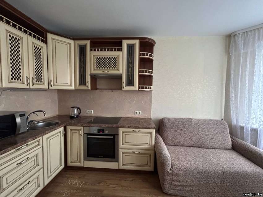 2-комнатная квартира, ул. Неманская, 66/1, 1400 рублей: фото 1