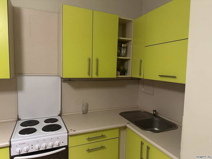 2-комнатная квартира, ул. Алибегова, 8/1, 1490 рублей: фото 1