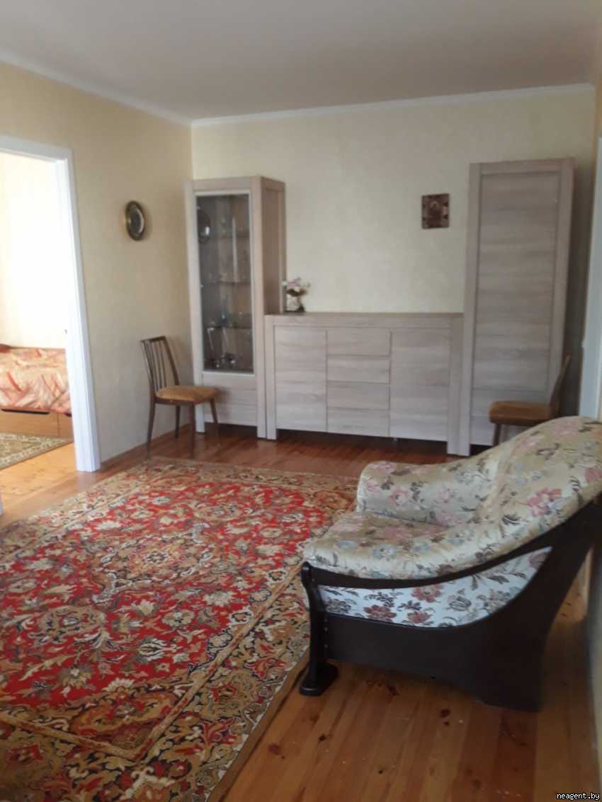 3-комнатная квартира, ул. Калиновского, 71, 1100 рублей: фото 1