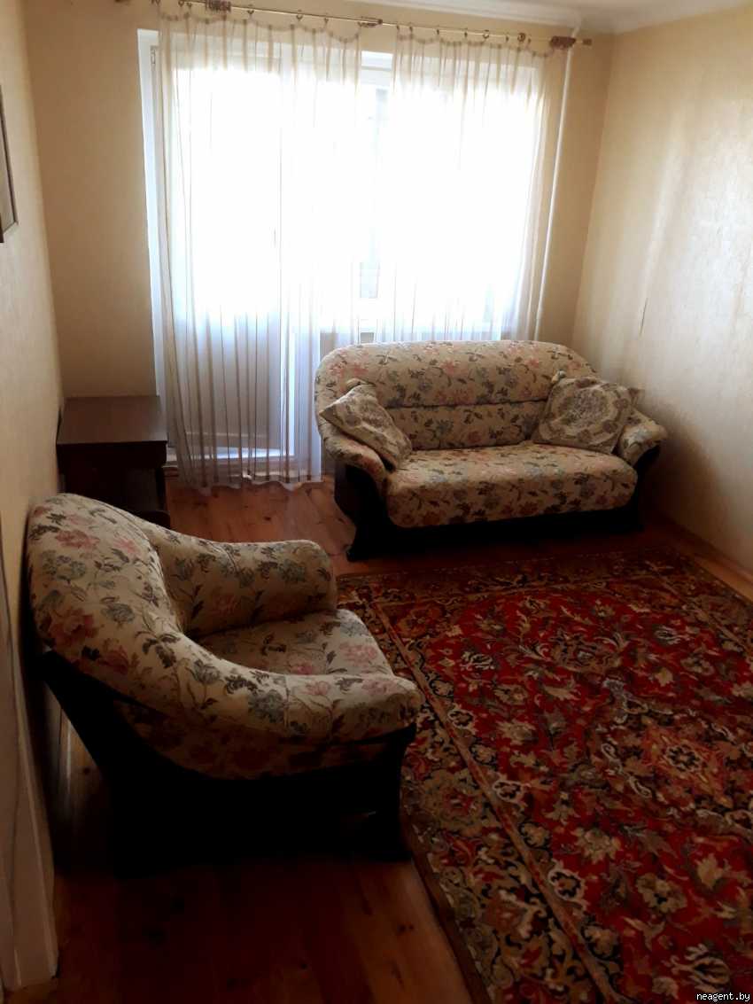 3-комнатная квартира, ул. Калиновского, 71, 1100 рублей: фото 2