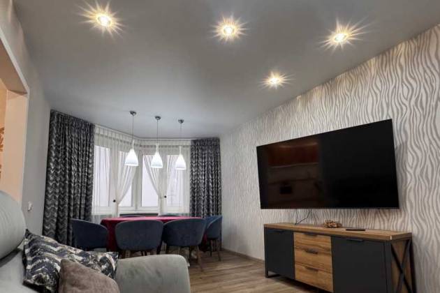 3-комнатная квартира, Охотская, за 1850 р.