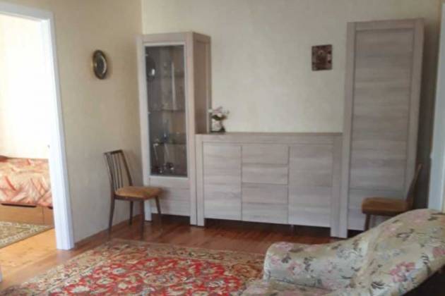 3-комнатная квартира, Калиновского ул., за 1100 р.