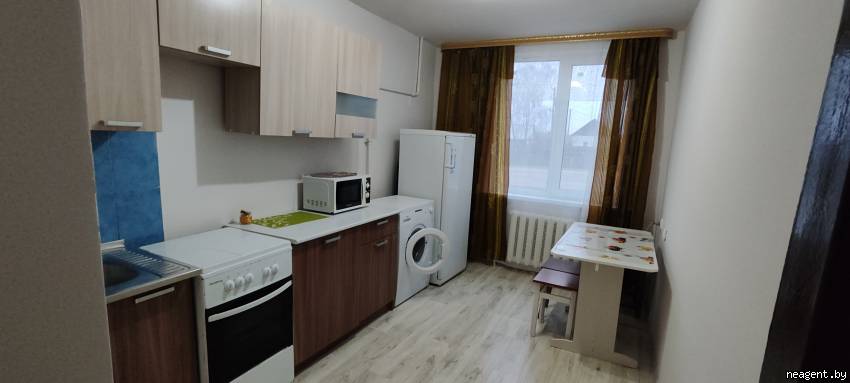 1-комнатная квартира,  Антонова, 70 рублей: фото 2