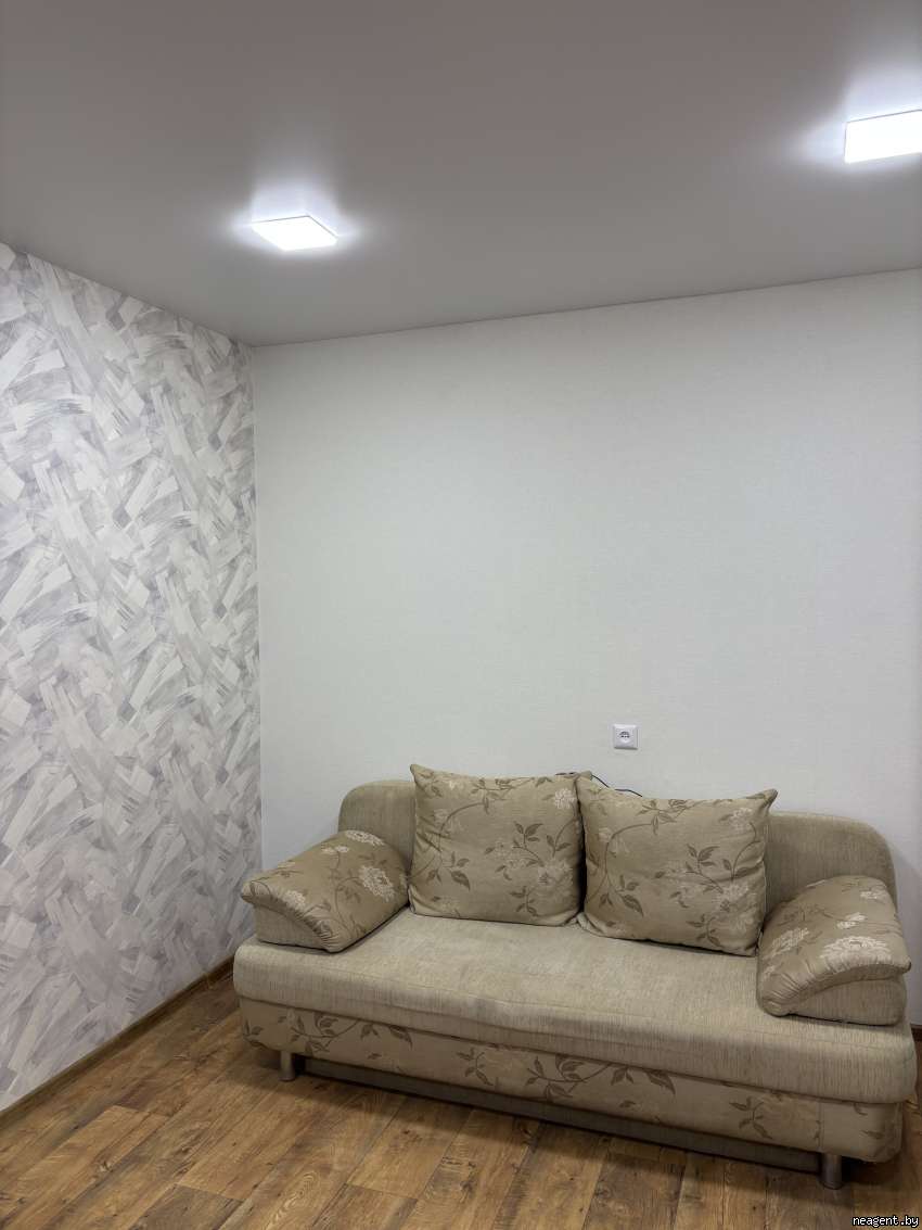 1-комнатная квартира, Газеты Звязда просп., 23, 400 рублей: фото 3